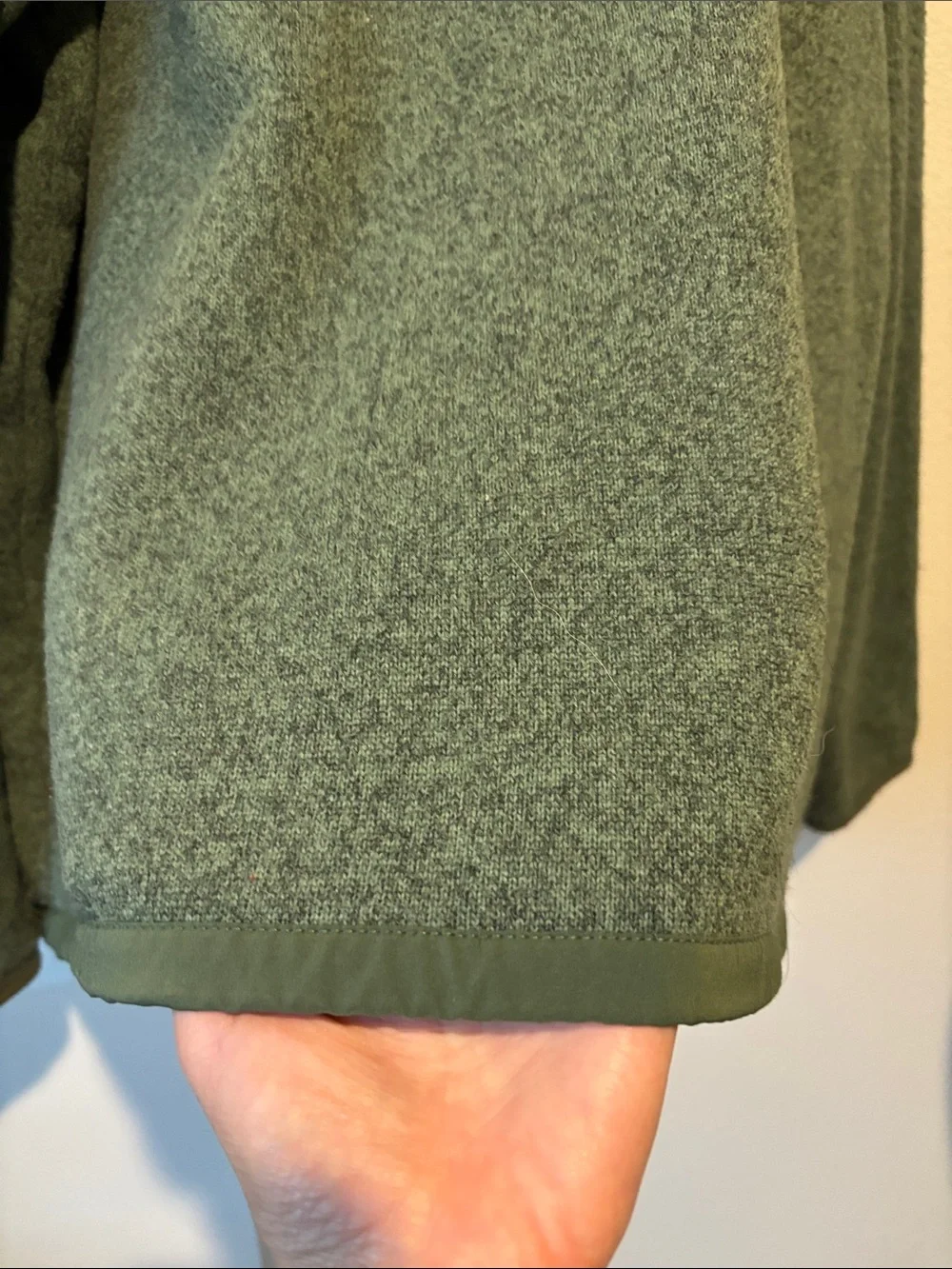 The North Face Men’s Olive Green Full-Zip Fleece Jacket